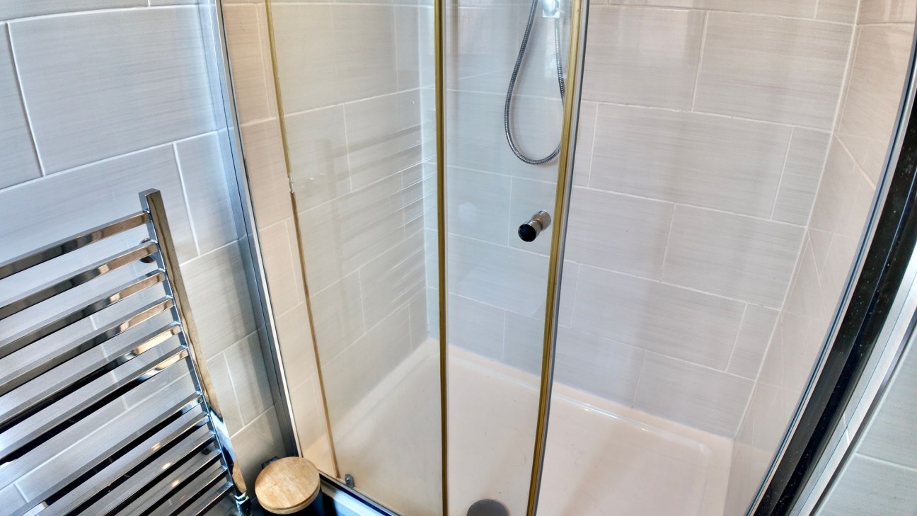 Burnet Drive, Pontllanfraith, NP12