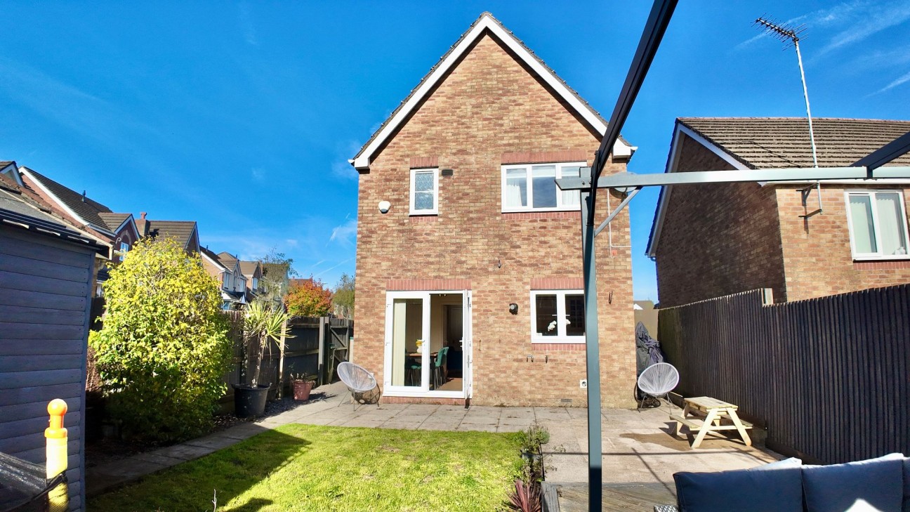 Burnet Drive, Pontllanfraith, NP12