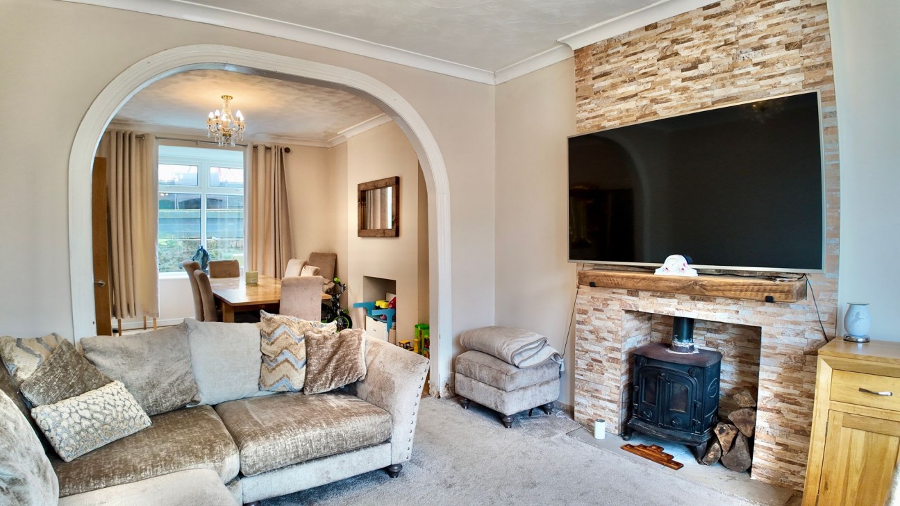 Alexandra Road, Six Bells, NP13