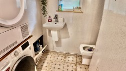 Alexandra Road, Six Bells, NP13