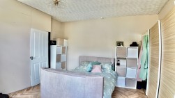 Alexandra Road, Six Bells, NP13