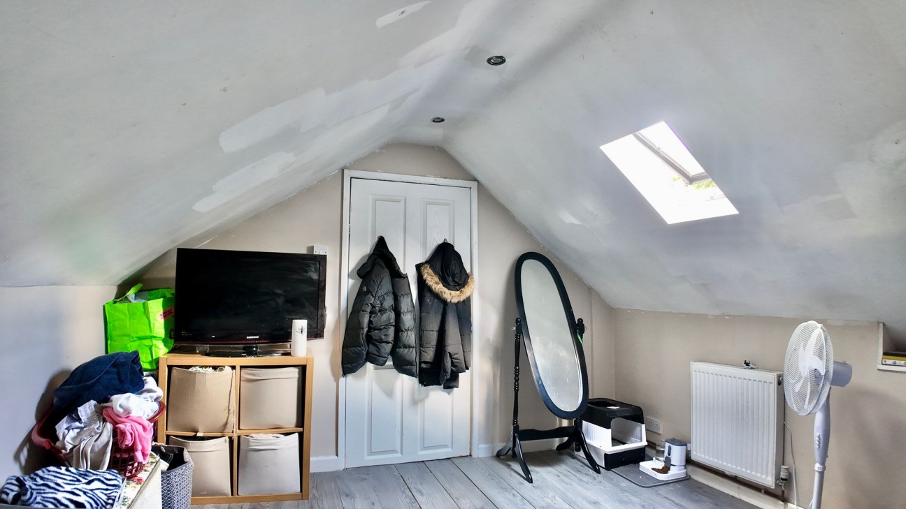 Alexandra Road, Six Bells, NP13