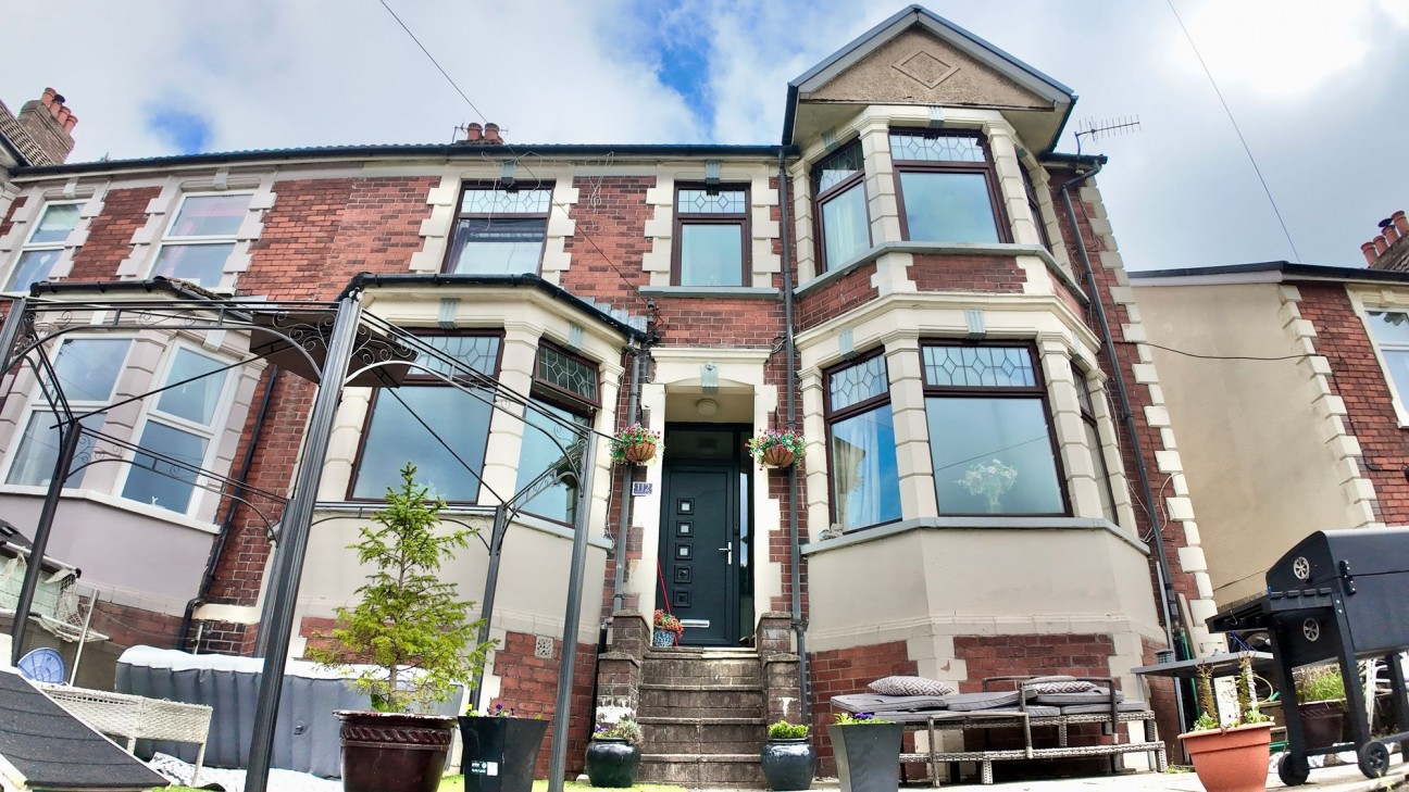 Alexandra Road, Six Bells, NP13