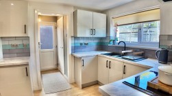 Montclaire Avenue, Blackwood, NP12
