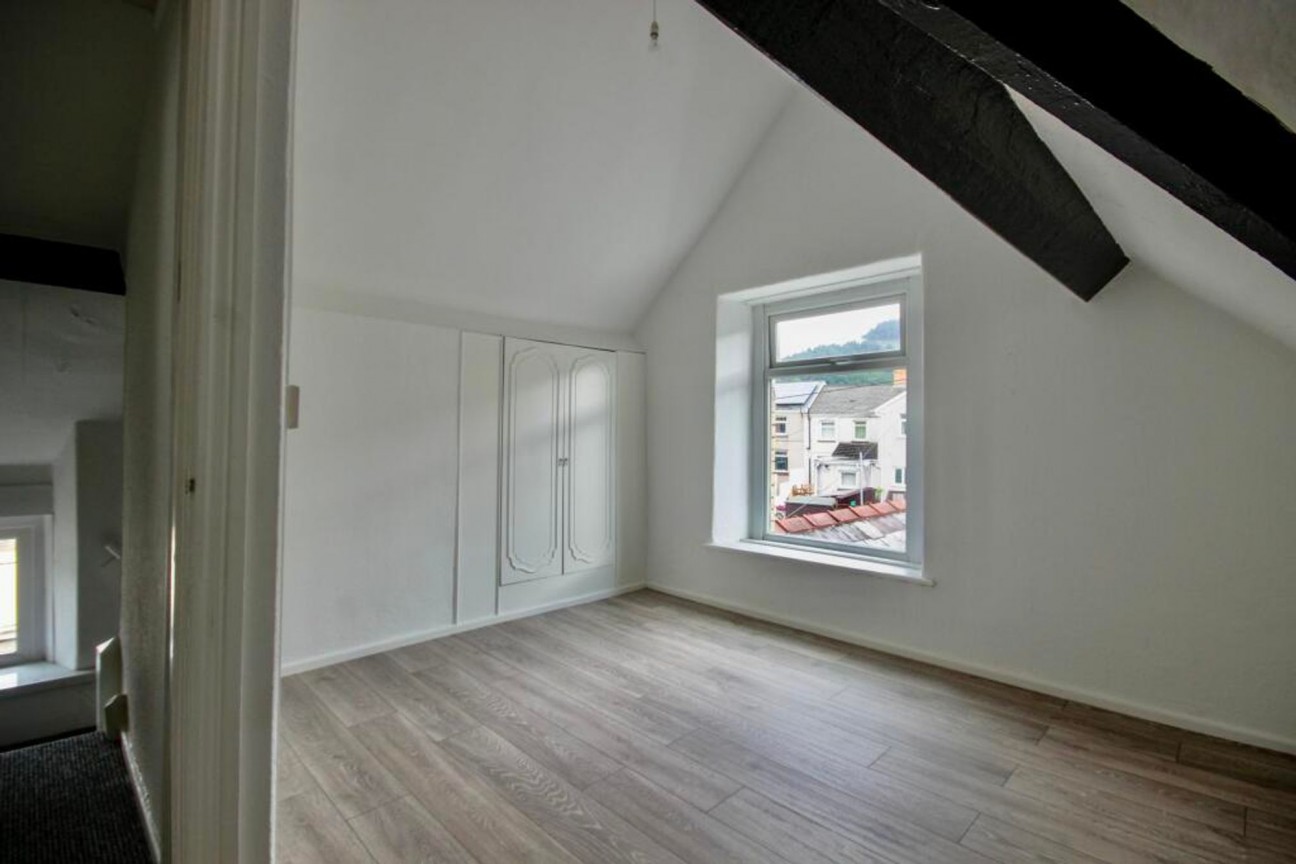 Newport Road, Cwmcarn, NP11