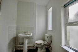 Newport Road, Cwmcarn, NP11