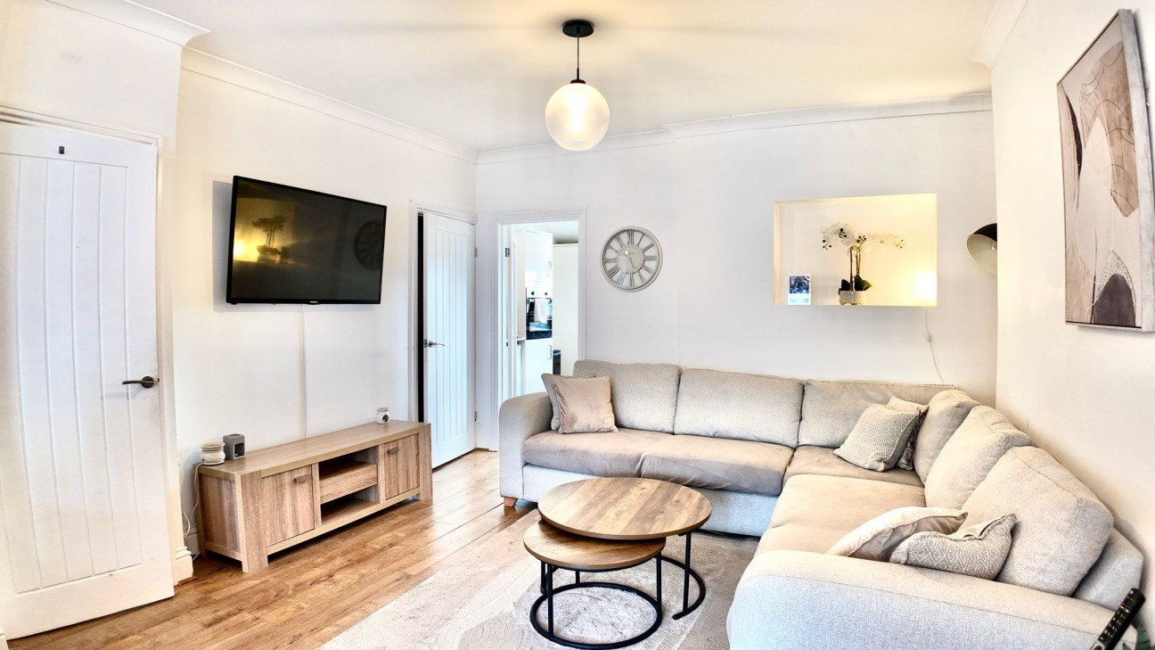 Albany Road, Blackwood, NP12