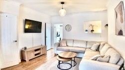 Albany Road, Blackwood, NP12