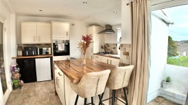 Albany Road, Blackwood, NP12