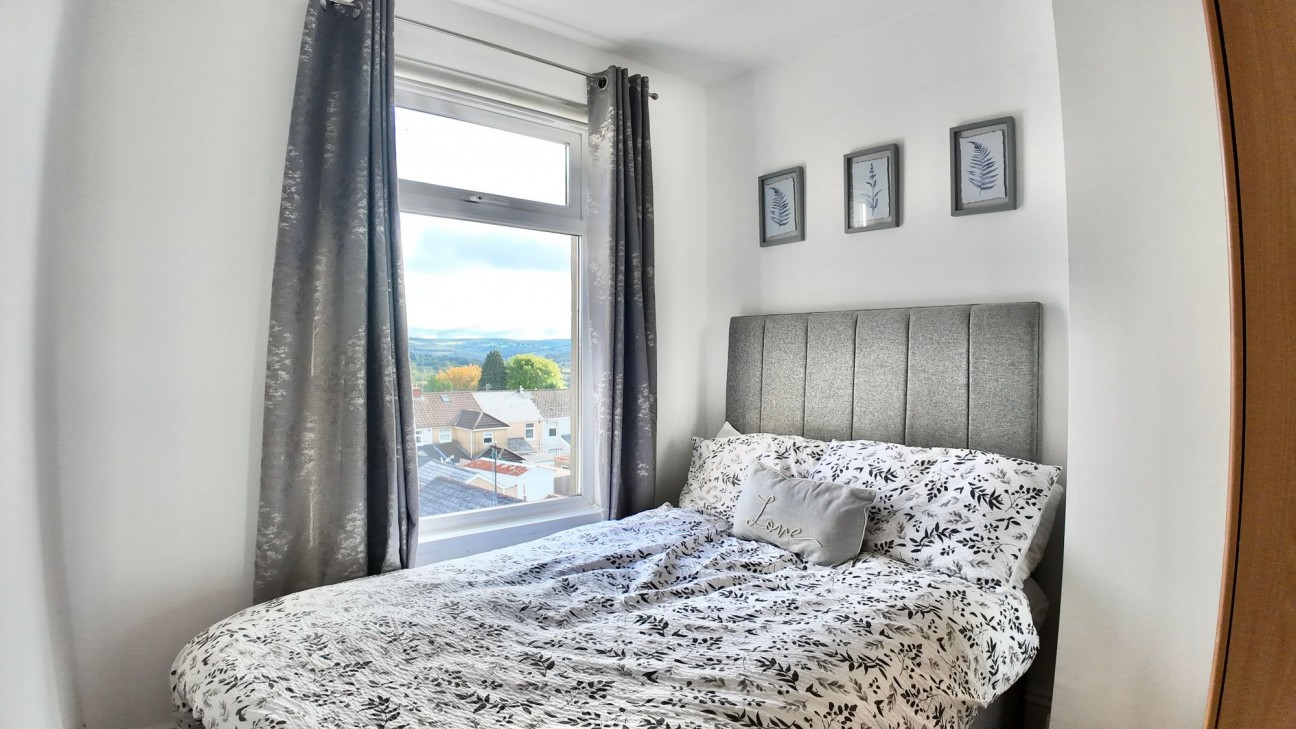 Albany Road, Blackwood, NP12