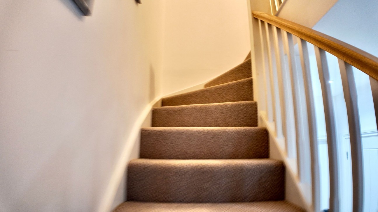 Orchid Grove, Pontllanfraith, NP12