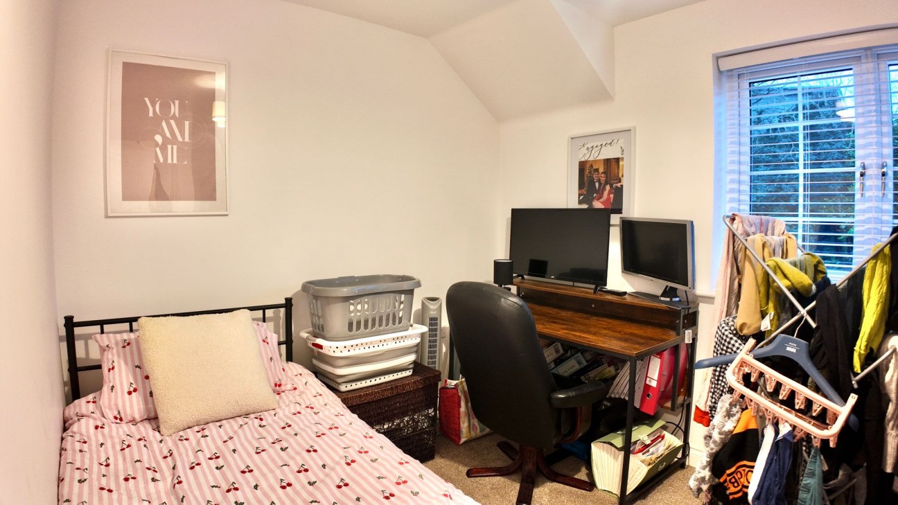 Orchid Grove, Pontllanfraith, NP12