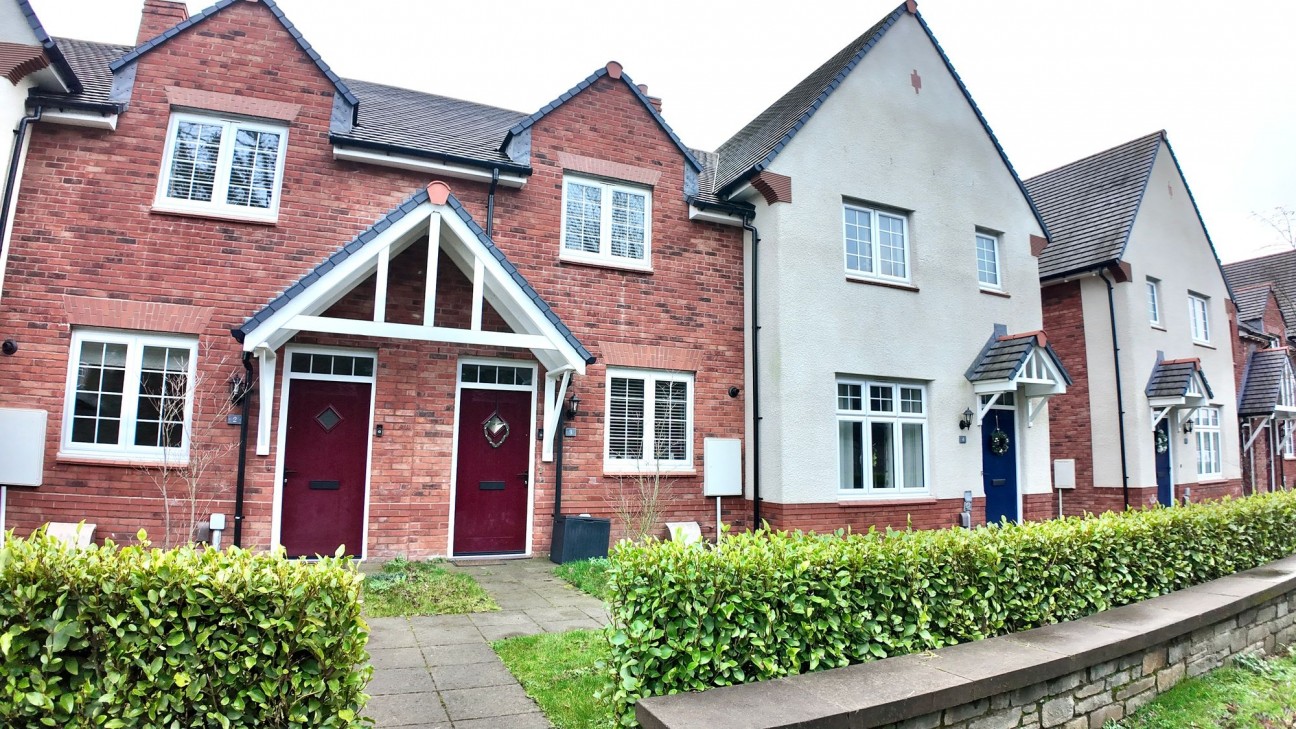 Orchid Grove, Pontllanfraith, NP12