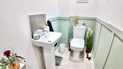 Orchid Grove, Pontllanfraith, NP12