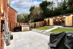 Pontllanfraith, Blackwood, NP12