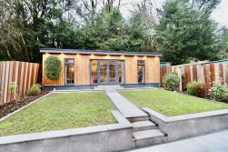 Pontllanfraith, Blackwood, NP12
