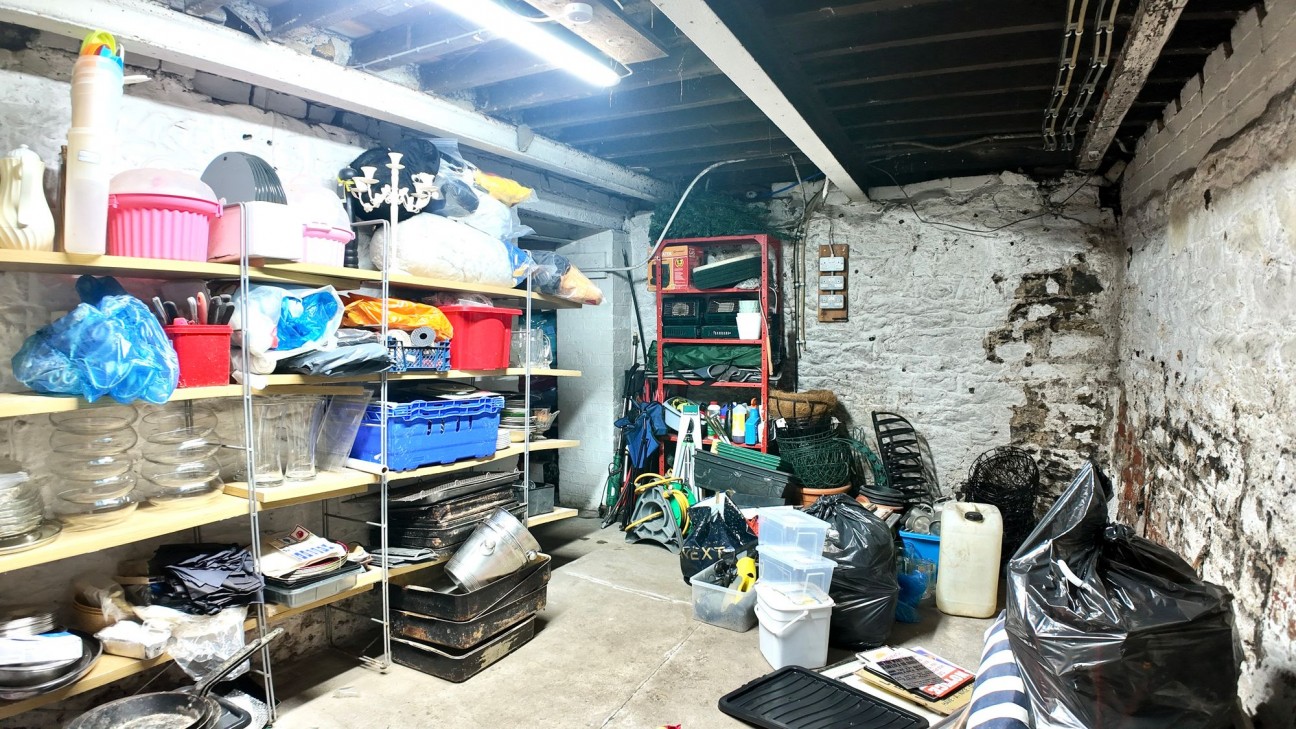 High Street, Llanhilleth, NP13