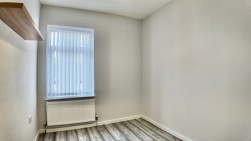 High Street, Six Bells, NP13