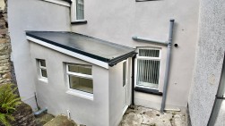 High Street, Six Bells, NP13