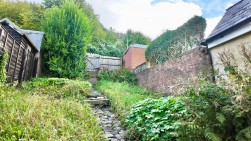 High Street, Six Bells, NP13