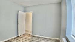 High Street, Six Bells, NP13