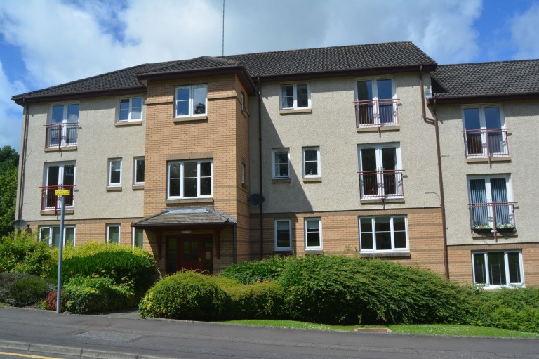 Creteil Court, Falkirk, FK1