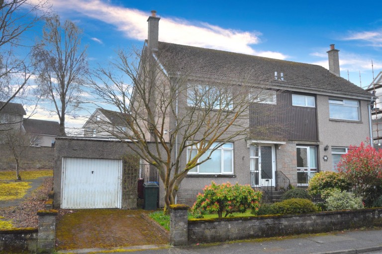 Craighorn Drive, Falkirk, FK1