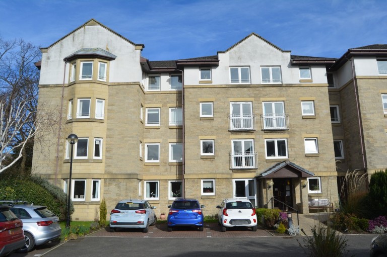 Wellside Place, Wellside Court, FK1