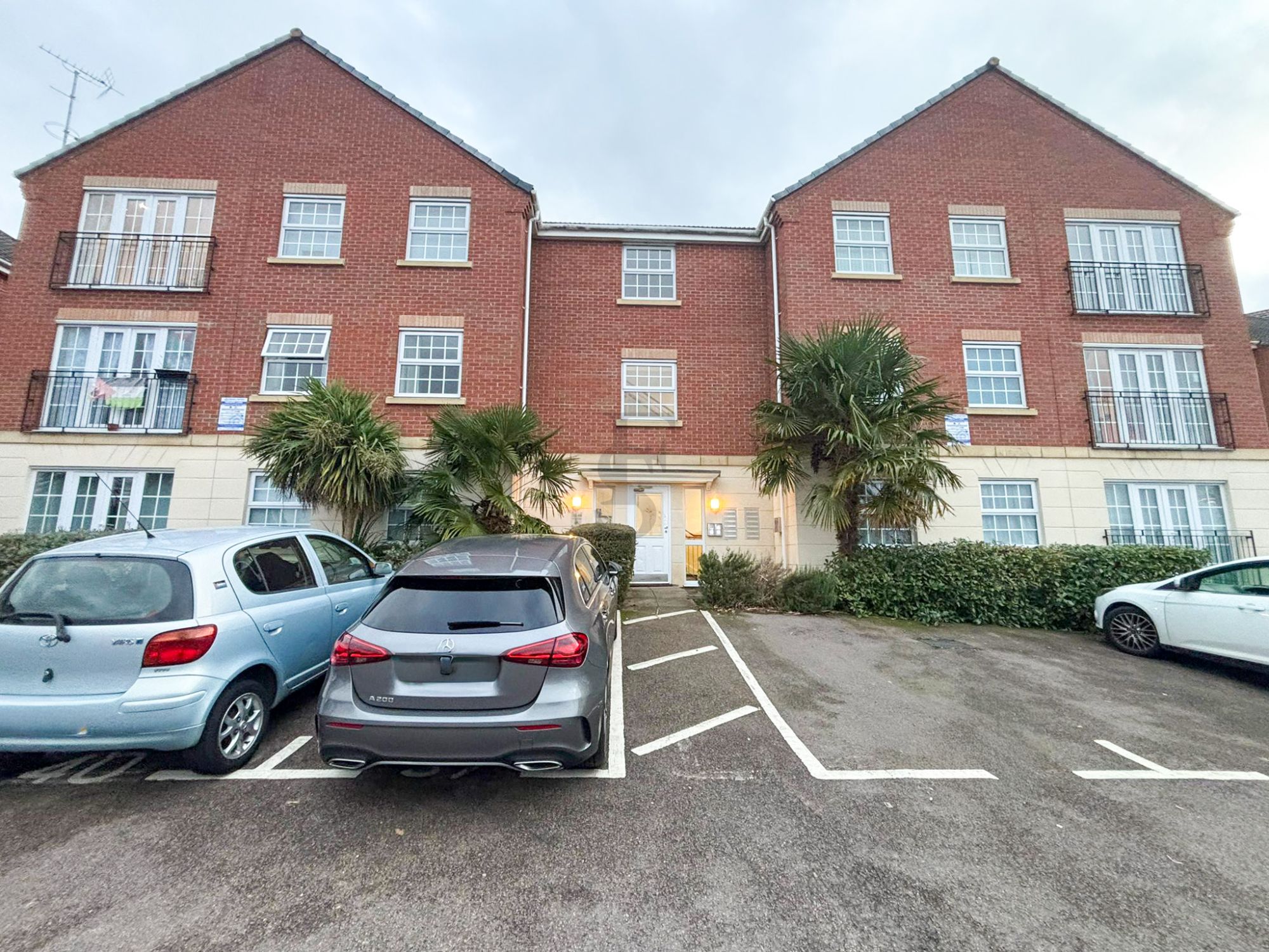 Flat , Birkby Close, Hamilton, Leicester