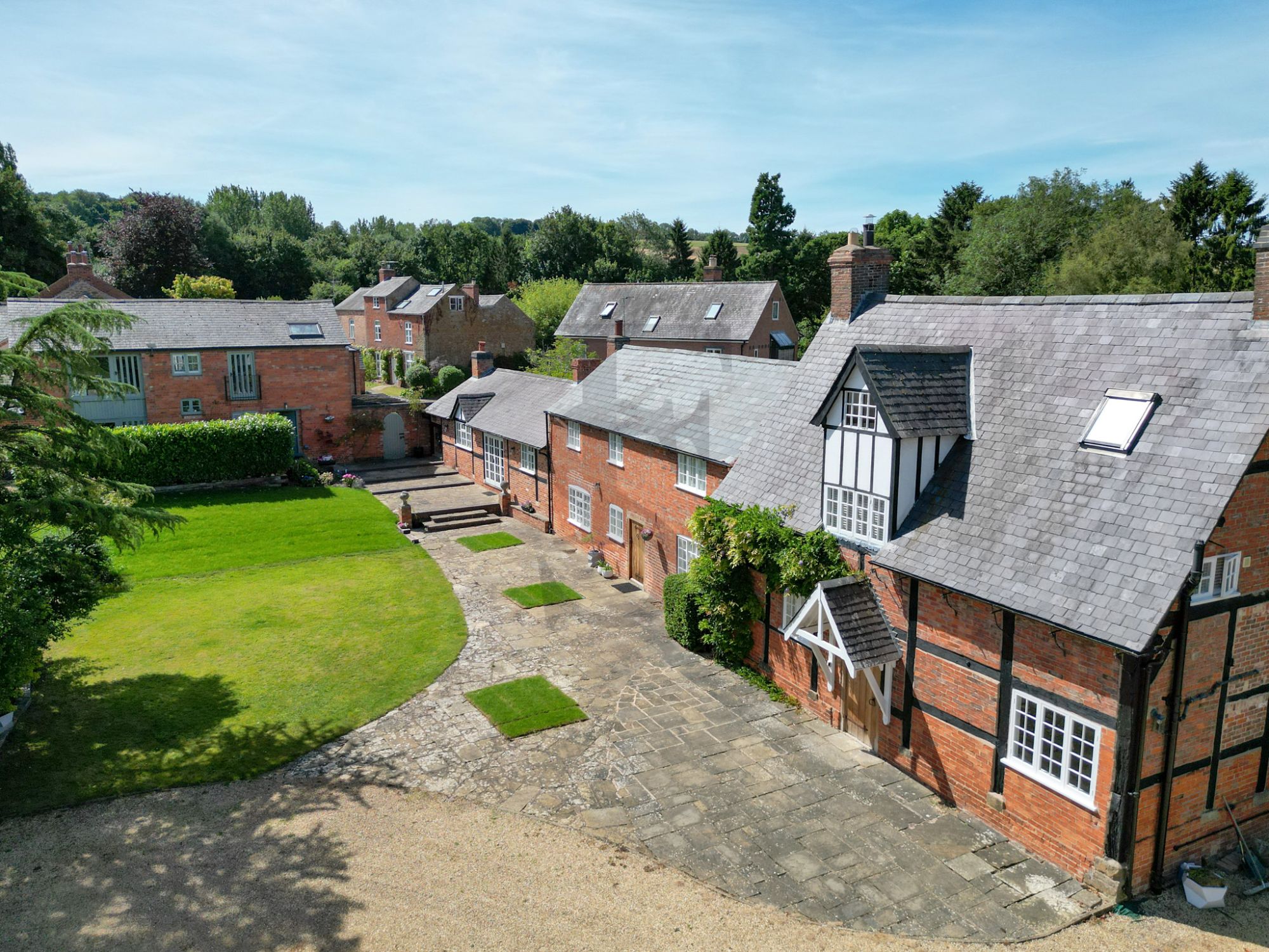 Walnut Farm, East Norton