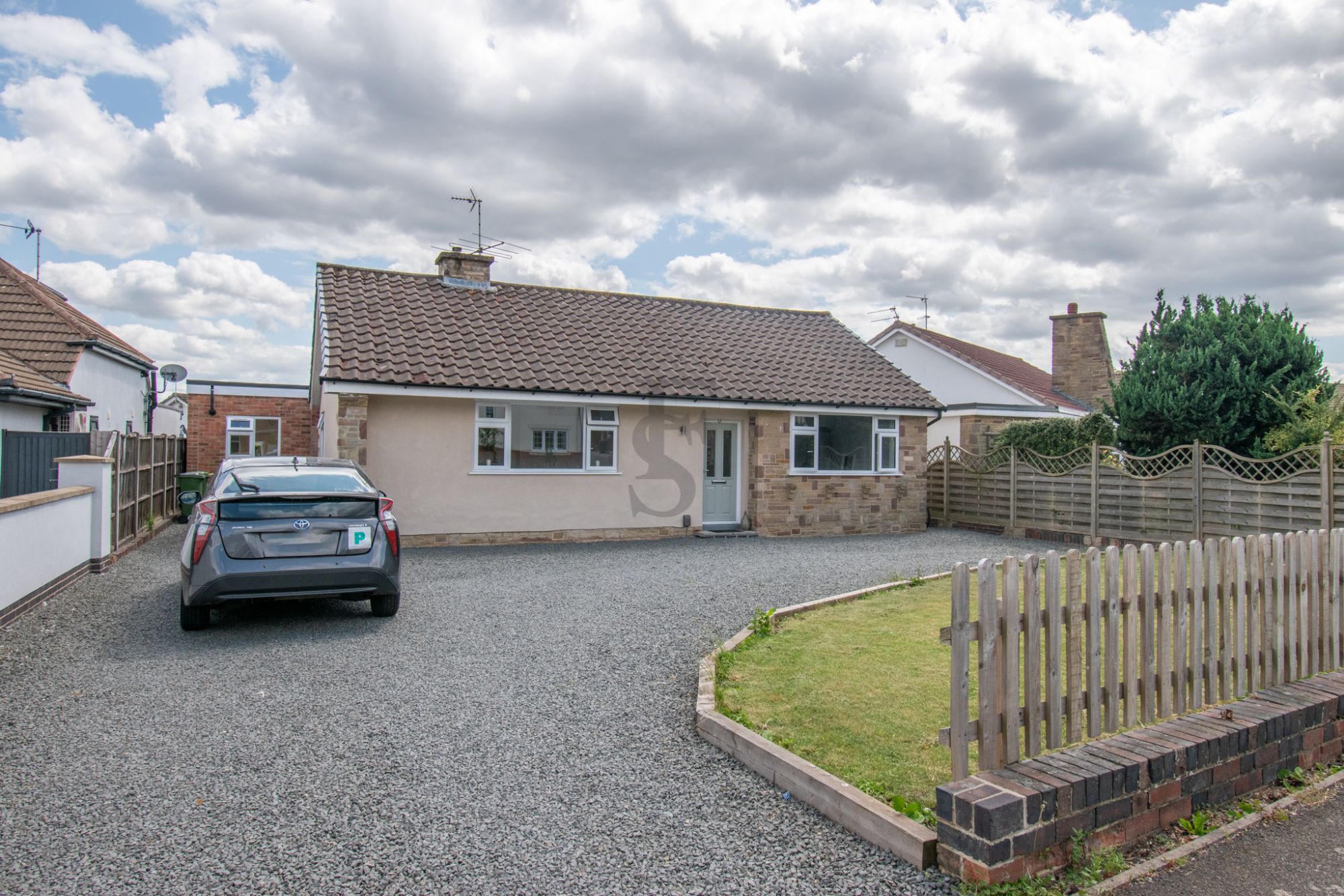 Overdale Avenue, The Brantings, Glenfield