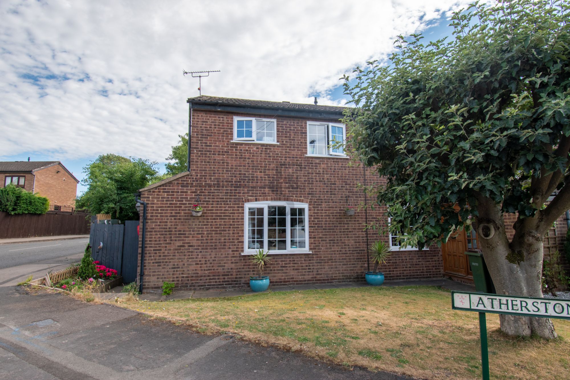Atherstone Close, Oadby