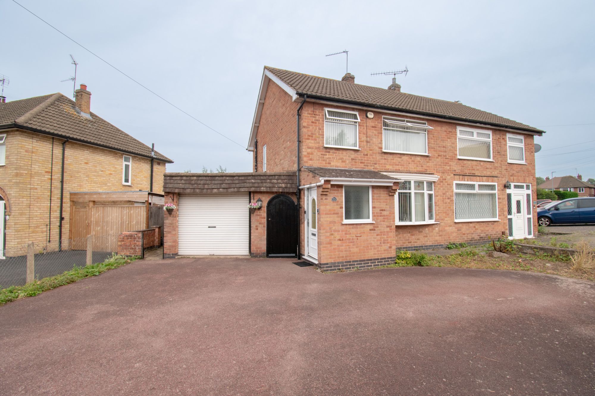 Mayfield Drive, Wigston Fields