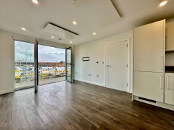 Henry Square, New Town Apartments, Newtown Road, Ashford