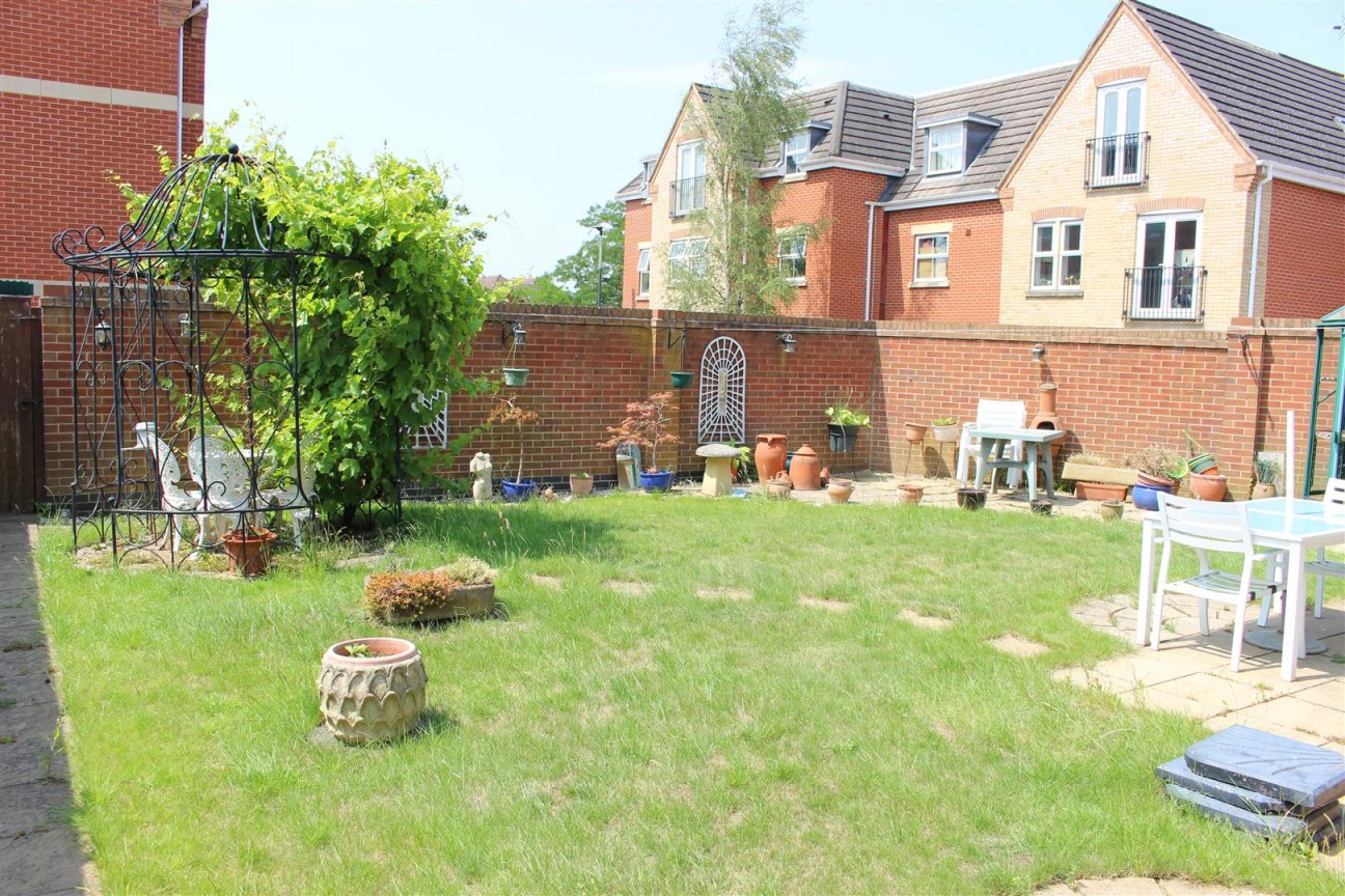 Ferncroft Walk, Chellaston, Derby