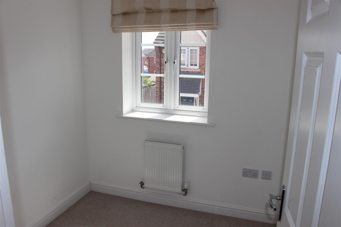 Skitteridge Wood Road, Langley Country Park, Derby