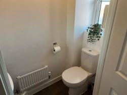 Hare Edge Drive, Oakwood, Derby