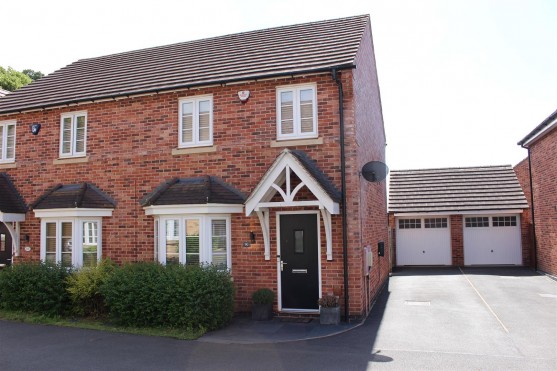 Skitteridge Wood Road, Langley Country Park, Derby
