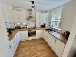 Skitteridge Wood Road, Langley Country Park, Derby