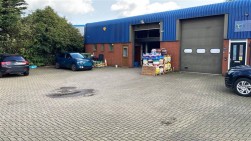 UNIT 8, Falcon Business Centre, Falcon Close, Burton-On-Trent, DE14 1SG