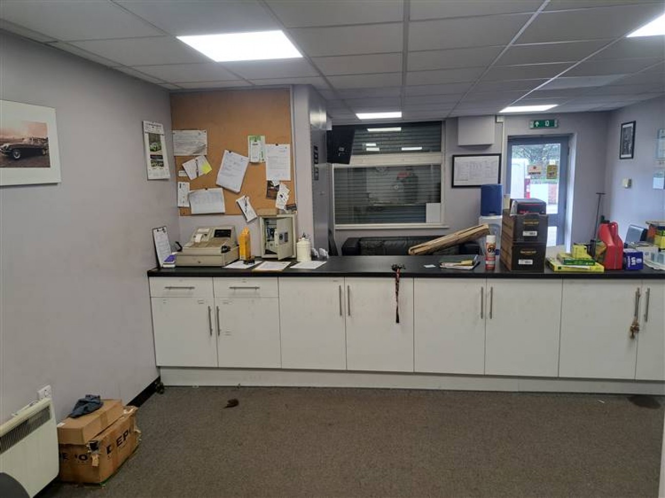 WOODBINE GARAGE, Sinfin Moor Lane, off SInfin Lane, Sinfin, Derby, DE24 9HW