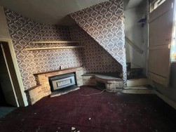 21 BRIDGE STREET, Uttoxeter, ST14 8AR