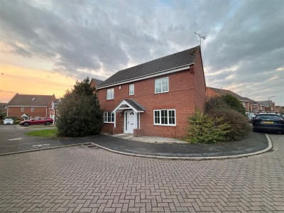 View full details for Monks Close, Cawston, Rugby