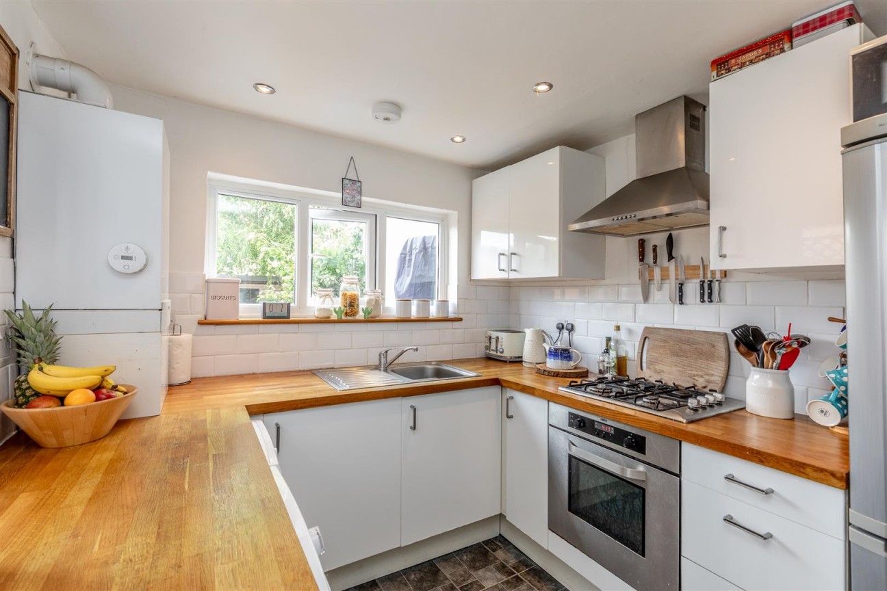 Ellicott Road, Bristol