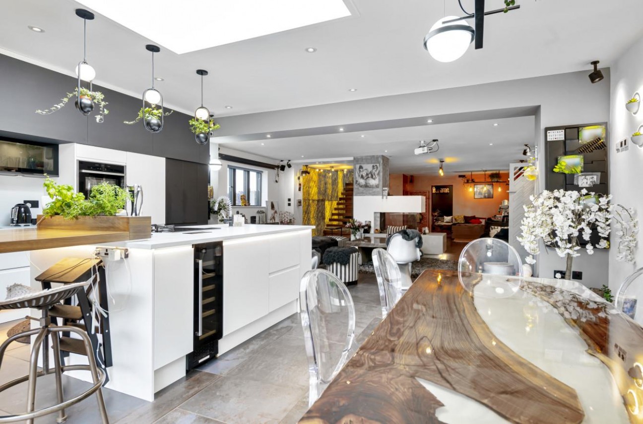 Ashgrove Avenue, Abbots Leigh, Bristol
