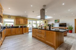 Over Lane, Almondsbury, Bristol