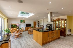 Over Lane, Almondsbury, Bristol
