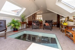 Over Lane, Almondsbury, Bristol