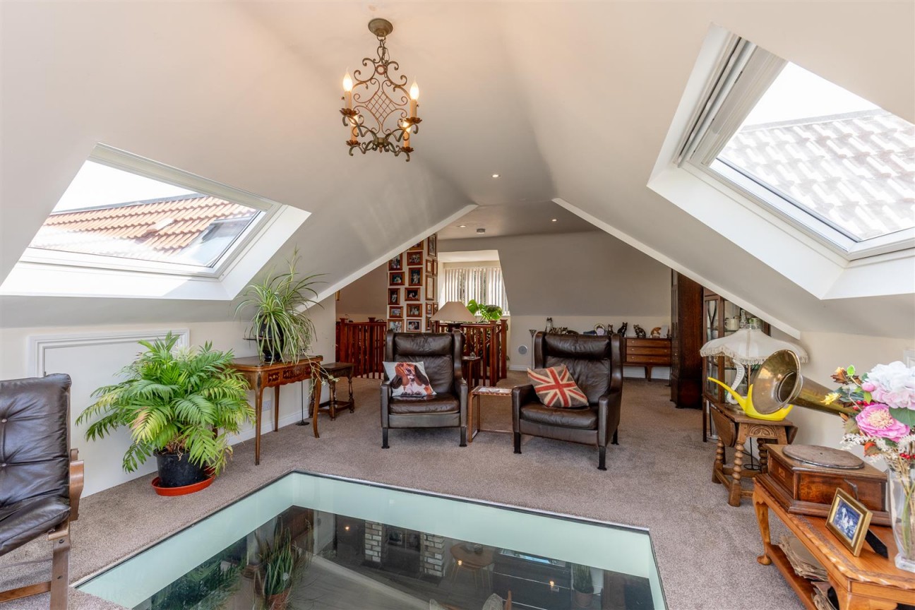 Over Lane, Almondsbury, Bristol
