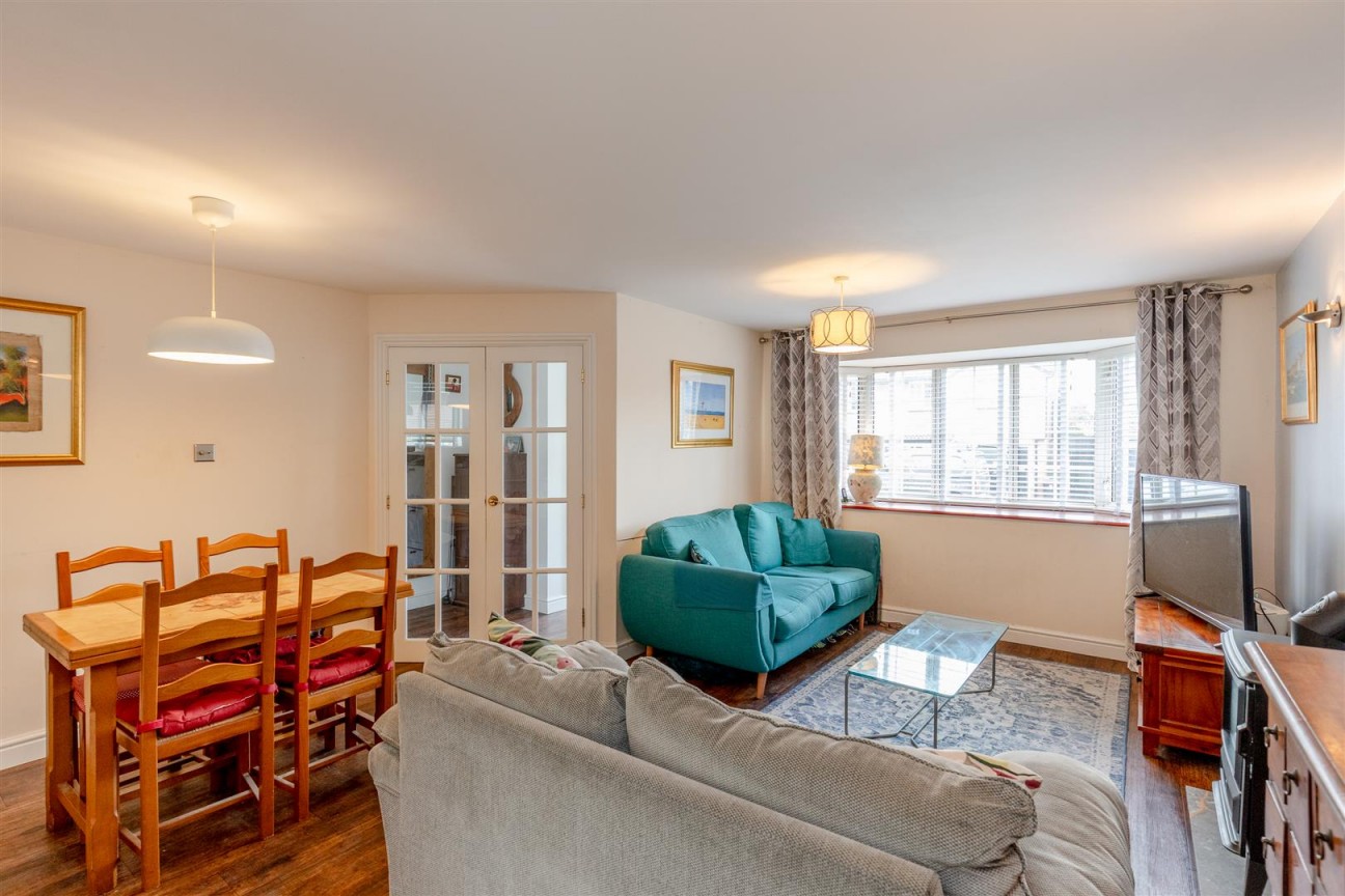 Parkers Close, Bristol